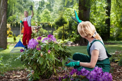 Secure payment illustration for Gardeners Westcombe Park